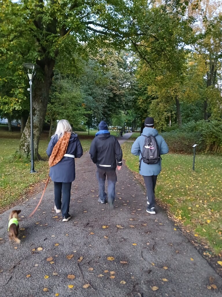 Promenad med trygghetsvärdarna i Ängelholms kommun