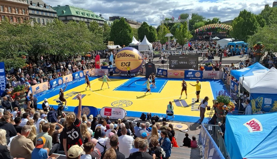 3×3 basket på Stortorget